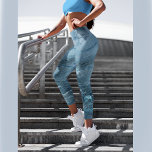 Blå marmor med ro på varje ben leggings<br><div class="desc">Njut av dessa unika blå marmorbalar med ro på varje ben. Du kan byta ut dina jeans mot de här benen och bära dem till tillfälle. Du kan också ta dem till din yoga-session,  träningsaktiviteter eller köra dem. Du hittar en matchande dragsträngssäck med samma marmordesign.</div>