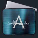 Blå metallisk modern Chic Stainless Steel Monogram<br><div class="desc">Blått och Grått Faux Stainless Steel Metallic Foil Modern och Elegant Monogram Sleeve. Den här monogrammade personligen laptop sleeve kan anpassas så att den omfattar ditt första och första namn och gör en perfekt jul- eller födelsedagsgift.</div>