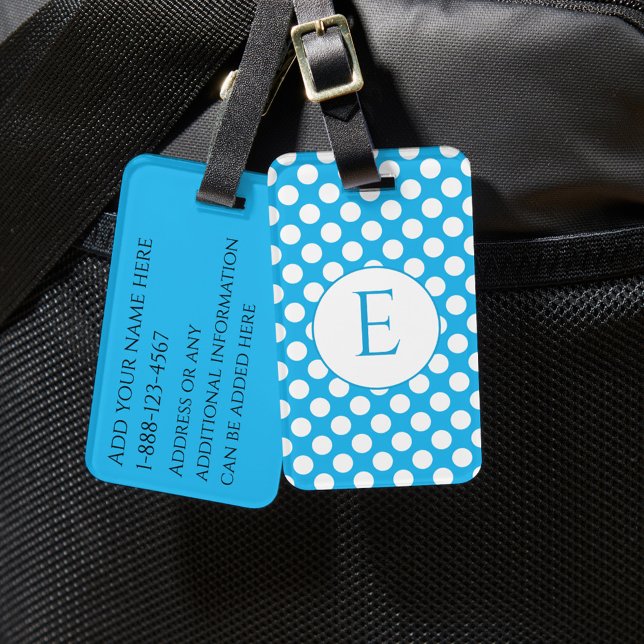 Blå monogram prickar i klara färger bagagebricka (Skapare uppladdad)