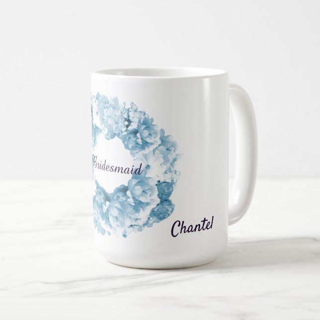 Blå monokrom krans brudtärna kaffemugg (Framsida höger)