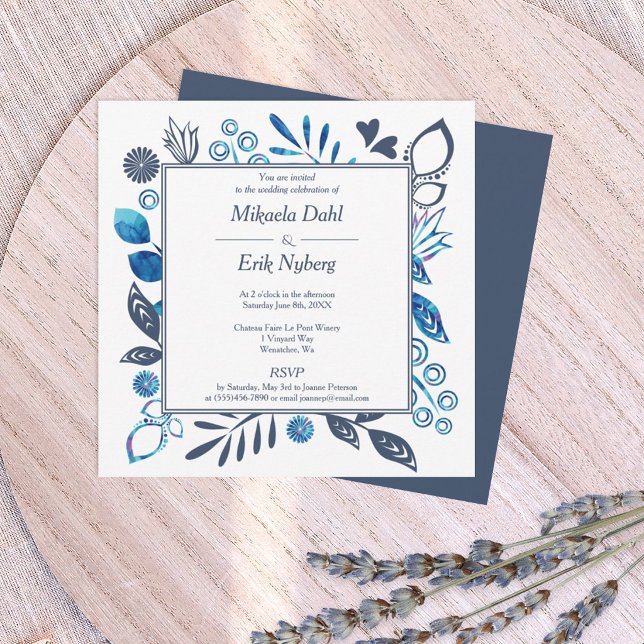 Blå och blågrå blad blommor kant bröllop inbjudningar (navy blue and bright blue floral wedding invitation with decorative, square border frame)