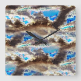 Blå och brun nedfläckad struktur i en grov vax fyrkantig klocka