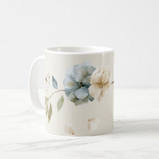 Blå och elfenbensfärgad akvarellhydrangea-girlang kaffemugg