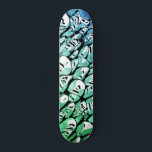 Blå och Grönt Mini Skateboard Bräda 18,5 Cm<br><div class="desc">Den här abstraktens digitala vattenfärgsgrafik har en palett med grönt för gräs och blått för himmel.</div>