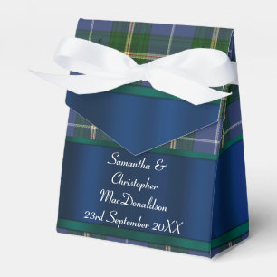 Blå och grönt tartan plaid bröllop presentaskar