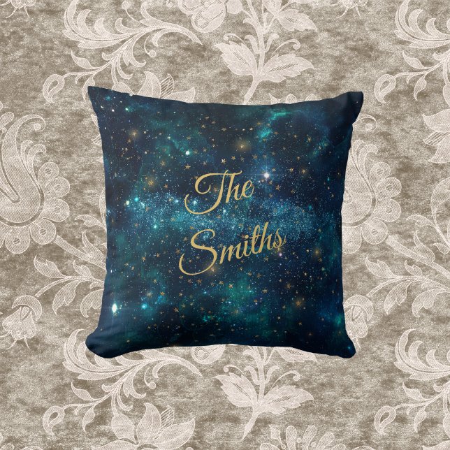 Blå och Guld Starry Galaxy med Monogrammed Namn Kudde (Skapare uppladdad)