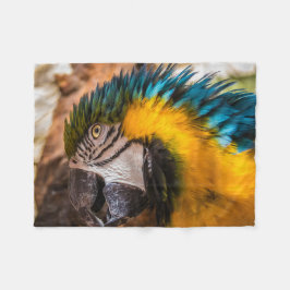 Blå och gult macaw porträtt fleecefilt