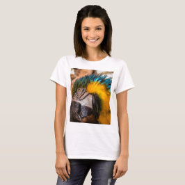 Blå och gult macaw porträtt t shirt