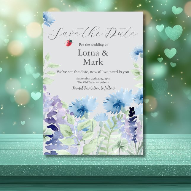 Blå och lila blomsterkort för Save The Date Spara Datumet (Skapare uppladdad)