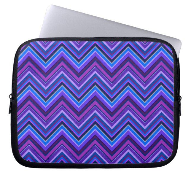 Blå och lila zigzag rand laptop sleeve (Framsidan)