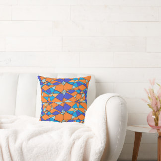 Blå och orange kudde med geometrisk design