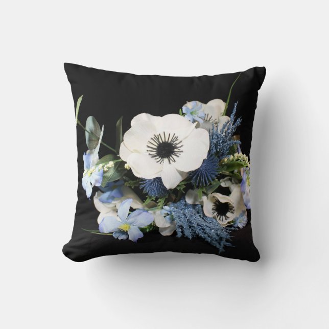 Blå och svart blomsterkastkudde kudde (Framsida)