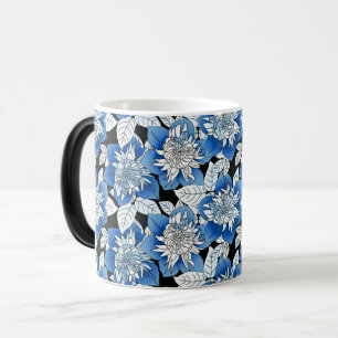 Blå och vit Blommigt Garden Bliss Magisk Mugg
