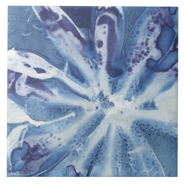 Blå och vit Blommigt Magnolia Petals Cyanotype Kakelplatta (Framsidan)