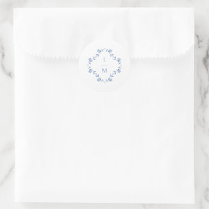 Blå och vit Blommigt Monogrammed Bröllop Runt Klistermärke