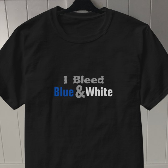 Blå och vit fotboll Fläkt T Shirt (Skapare uppladdad)