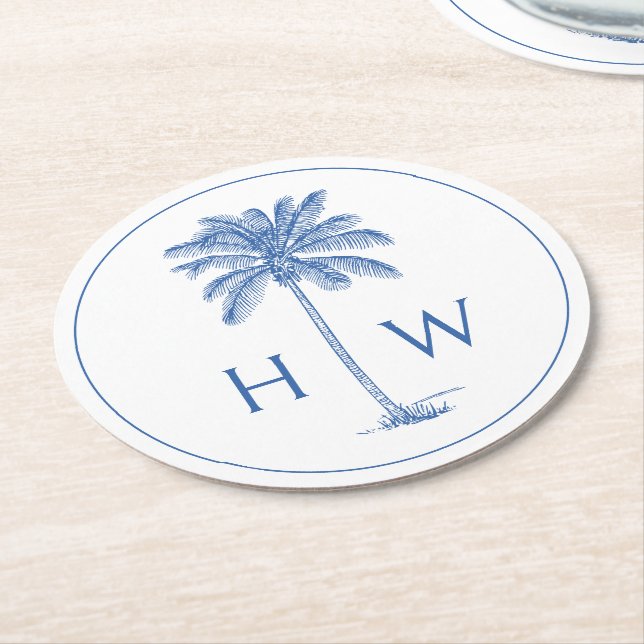 Blå och vit Handflatan Palmetto Träd Monogram Underlägg Papper Rund (Vinklad)
