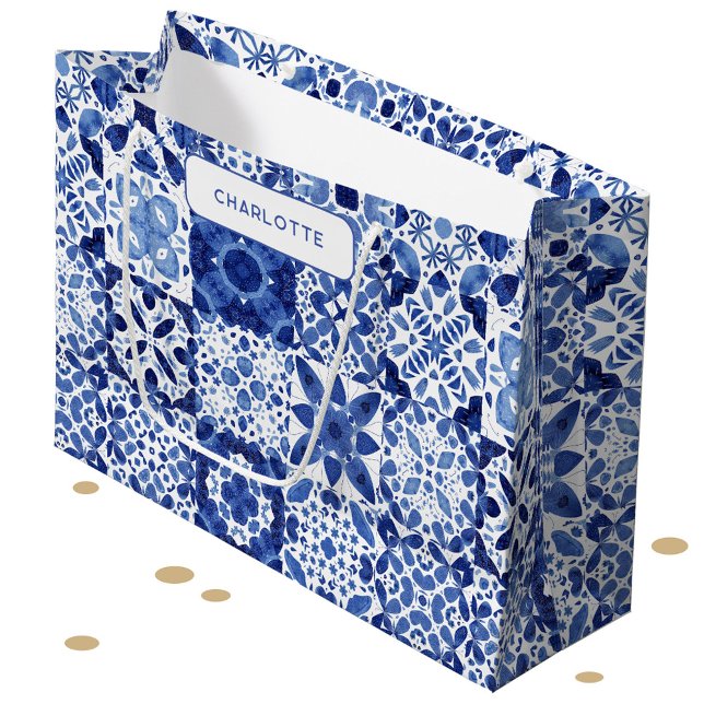 Blå och vit Medelhavsbricka, Personlig (Mediterranean blue and white tile pattern personalized name gift bag)