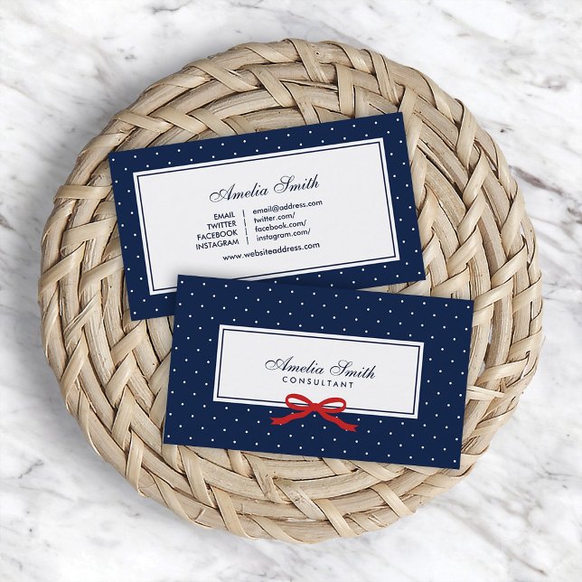 Blå och vit polka, rött band Social Media Visitkort (Skapare uppladdad)