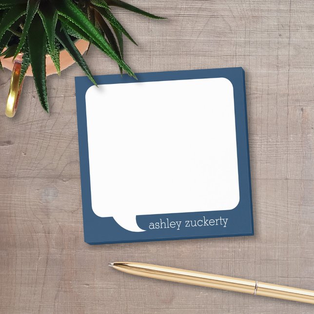 Blå och vit pratbubbla Personlig Namn Post-it Block (Talk Bubble Post-It Note personalized with your name. Available in several colors. )