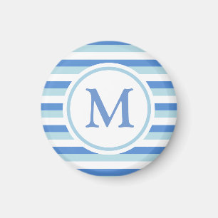 Blå och vit randig monogram magnet