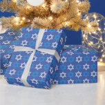 Blå och vit stjärna av David Wrapping Papper Presentpapper<br><div class="desc">Under den här Hanukkah-säsongen lägger du till en extra-lagrar av mening och skönhet i dina gåvor med vår fantastiska blå och vita stjärna av David Wrapping Papper. Denna pappra inslagning är perfekten för att få presenter att framstå med elegans och betydelse. Dina gåvor är mer än bara artiklar. De är...</div>