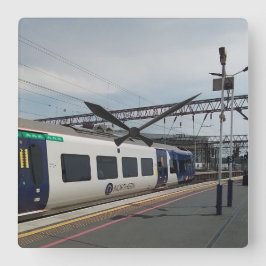 Blå och vit tåg fyrkantig klocka