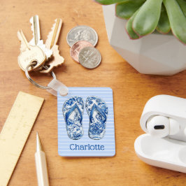 Blå och vita Chinoiserie flip-flops på ränder Nyckelring