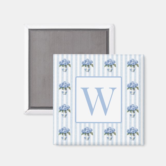 Blå och vita hortensior på ränder monogram magnet (Front/Back)