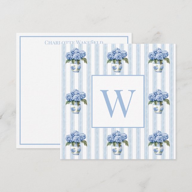 Blå och vita hydrangeor på randigt monogram anteckningskort (Fram/baksida)