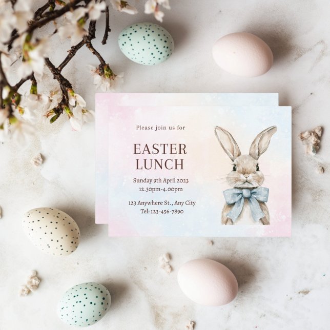 Blå påskharlunchen inbjudningar (Pastel Easter Bunny Invitation)