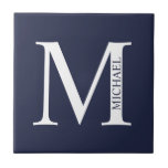 Blå Personlig Monogram och Namn Kakelplatta<br><div class="desc">Personlig Monogram och Namn Design har personlig monogram och namn i klassiskt serif-teckensnitt stil.</div>
