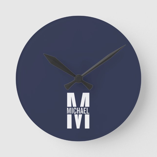 Blå Personlig Monogram och Namn Rund Klocka (Framsida)