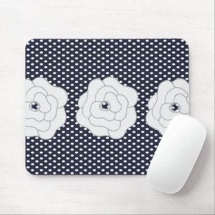 Blå polka-punkt och stora vita blommor musmatta