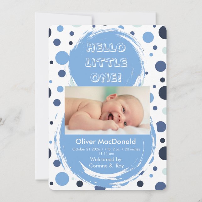 Blå prickig baby födselannons inbjudningar (Framsida)