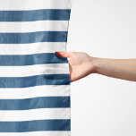 Blå Rand, vit Rand, stripe Mönster Sjal<br><div class="desc">Elegant,  snyggt och sofistikerat rand i marinblått och vitt färg. Modern gåva och trendig,  perfekt för rand älskare i ditt liv.</div>