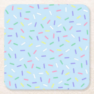 Blå regnbåge sprinkles konetti roligt färglös underlägg papper kvadrat