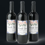 Blå Rodnad Blommig Bröllop Bröllopspresent Tack Vinflaska Etikett<br><div class="desc">Anpassa dessa snygga vinflask-klistermärken med din egen text enkelt och snabbt,  tryck bara på knappen anpassa för att ytterligare ändra och formatera stilen och placeringen av texten. Matchande artiklar finns tillgängliga i butiken. (c) The Happy Cat Studio</div>