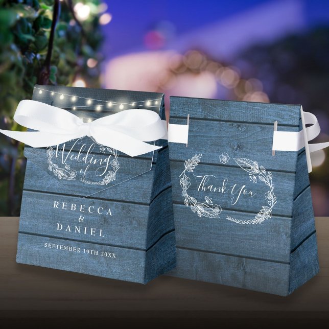 Blå Rustika Trästrängljus Blommig Bröllop Presentaskar (Blue Rustic Wood String Lights Floral Wedding Favor Box)
