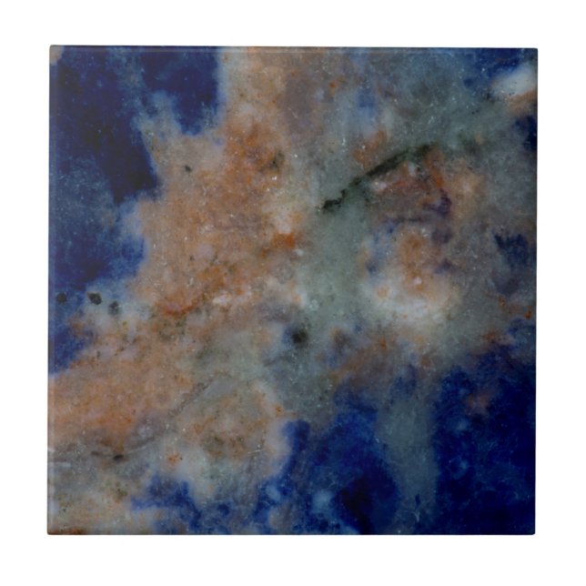 Blå sodalit nära kakelplatta (Framsidan)