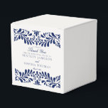 Blå Talavera-kakel Spansk Fiesta Bröllop Presentaskar<br><div class="desc">Alla älskar en fiesta! Denna samling är en fantastisk blandning av elegans och kulturarv, inspirerad av traditionella mexikanska Talavera-kakel-mönster. Den livfulla blå blomgränsen utstrålar sofistikation och en touch av festlig charm, vilket gör den perfekt för din spanskt eller mexikanskt inspirerade fest. Oavsett om du är värd för en stor fiesta...</div>