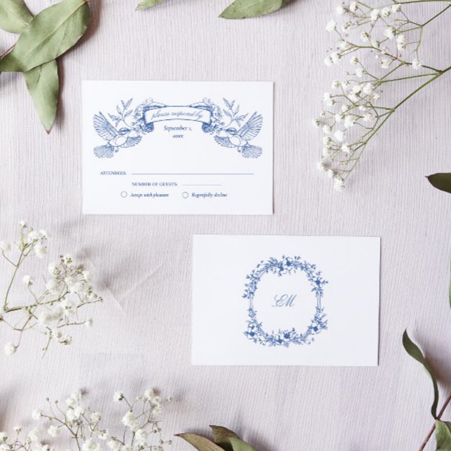 Blå Toile Fåglar Bröllop OSA Kort (RSVP card for a toile french blue wedding stationery suite with victorian florals and birds)