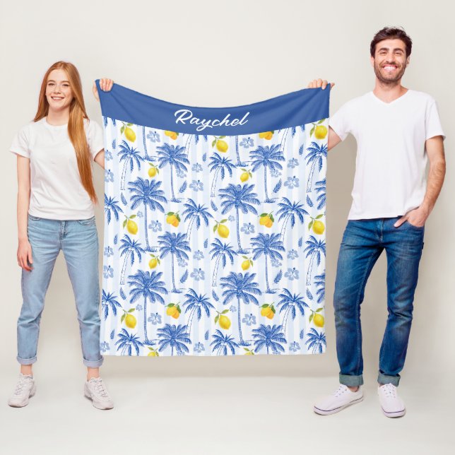 Blå Toile Palmträd Citroner Monogram Namn Fleecefilt (På plats)