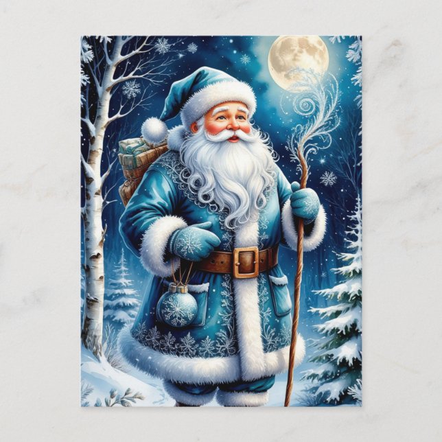 Blå tomte som går genom snöig skog under fullmåne vykort (Framsida)