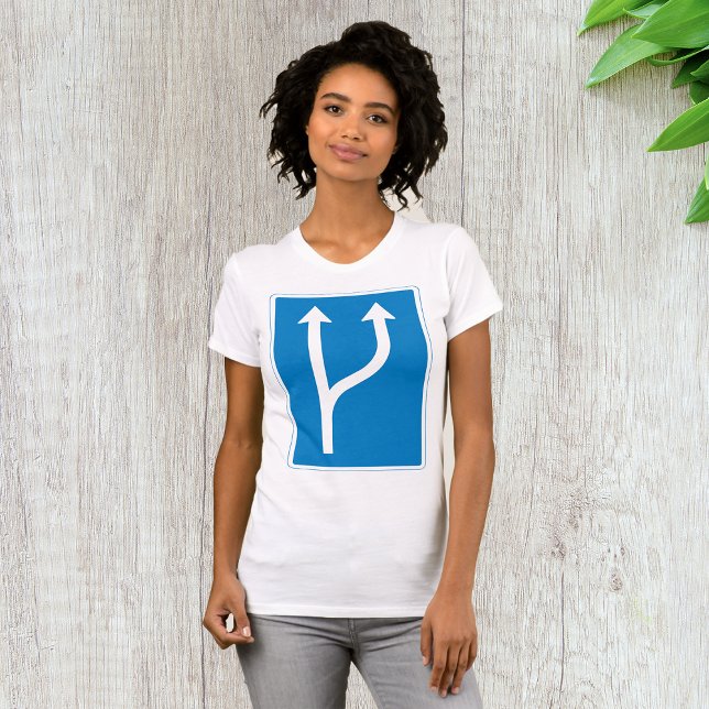 Blå Vägschild Två Raka Pilar T Shirt (Skapare uppladdad)
