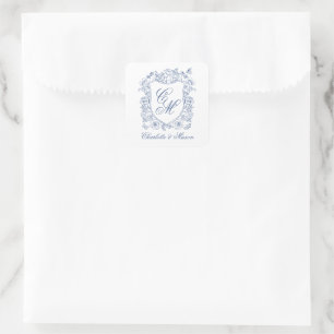 Blå Vintage Blommig Krönings Monogram Klistermärke