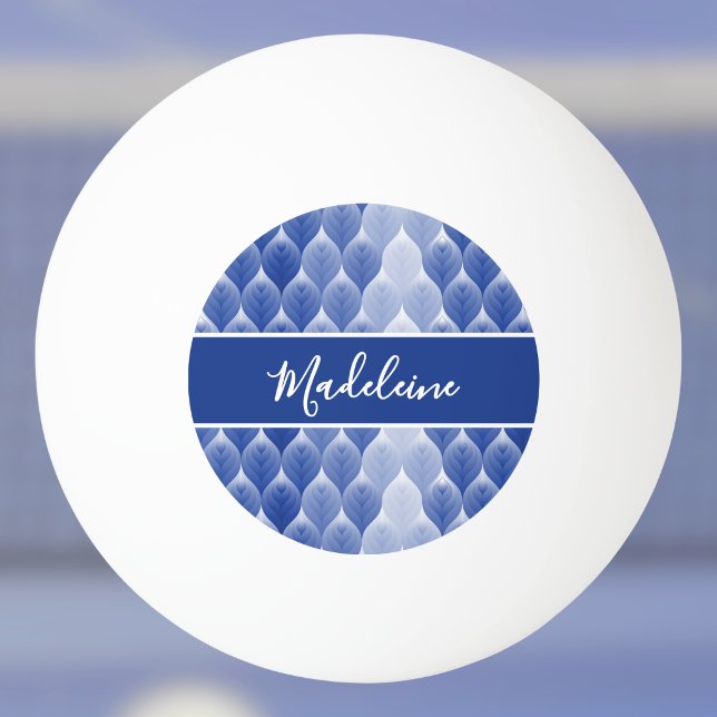 Blå Vit Blad Modern Geometrisk Monogramnamn Pingisboll (Skapare uppladdad)