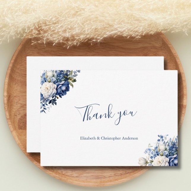 Blå vit Blommigt Bröllop Möhippa Tack Kort (Blue White Watercolor Floral Wedding Bridal Shower thank you cards. Flat, Personalize your names)