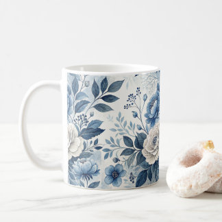 Blå & Vit Pion Blommig Mugg – Elegant Botanisk