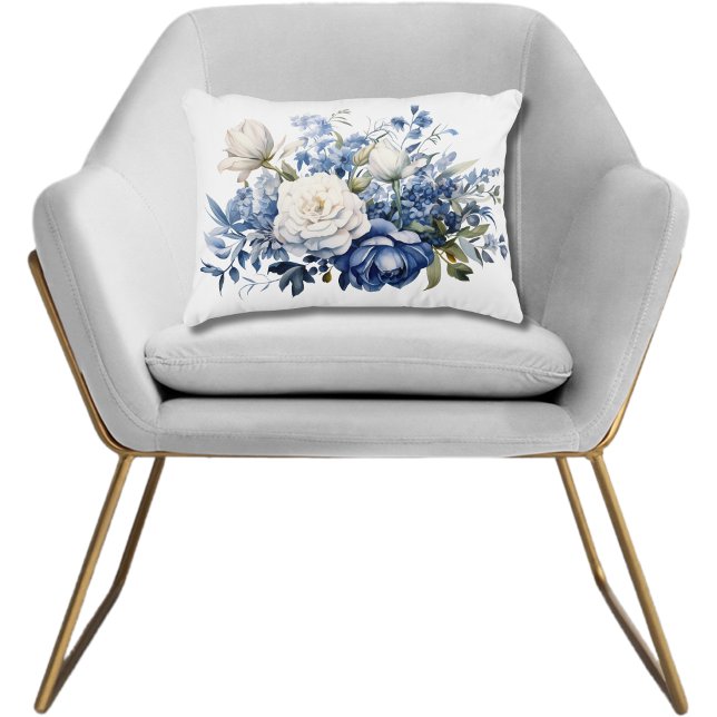 Blå Vita Blommor Vattenfärg Elegant  Prydnadskudde (Blue White Floral Flowers Watercolor Accent Pillow. Lumbar Rectangular Pillow. Bedroom Pillow)